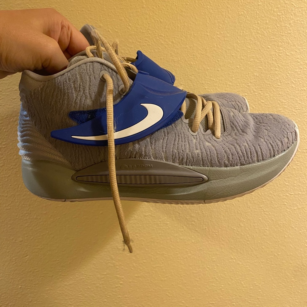 Nike Women’s Gray and Blue Sneakers